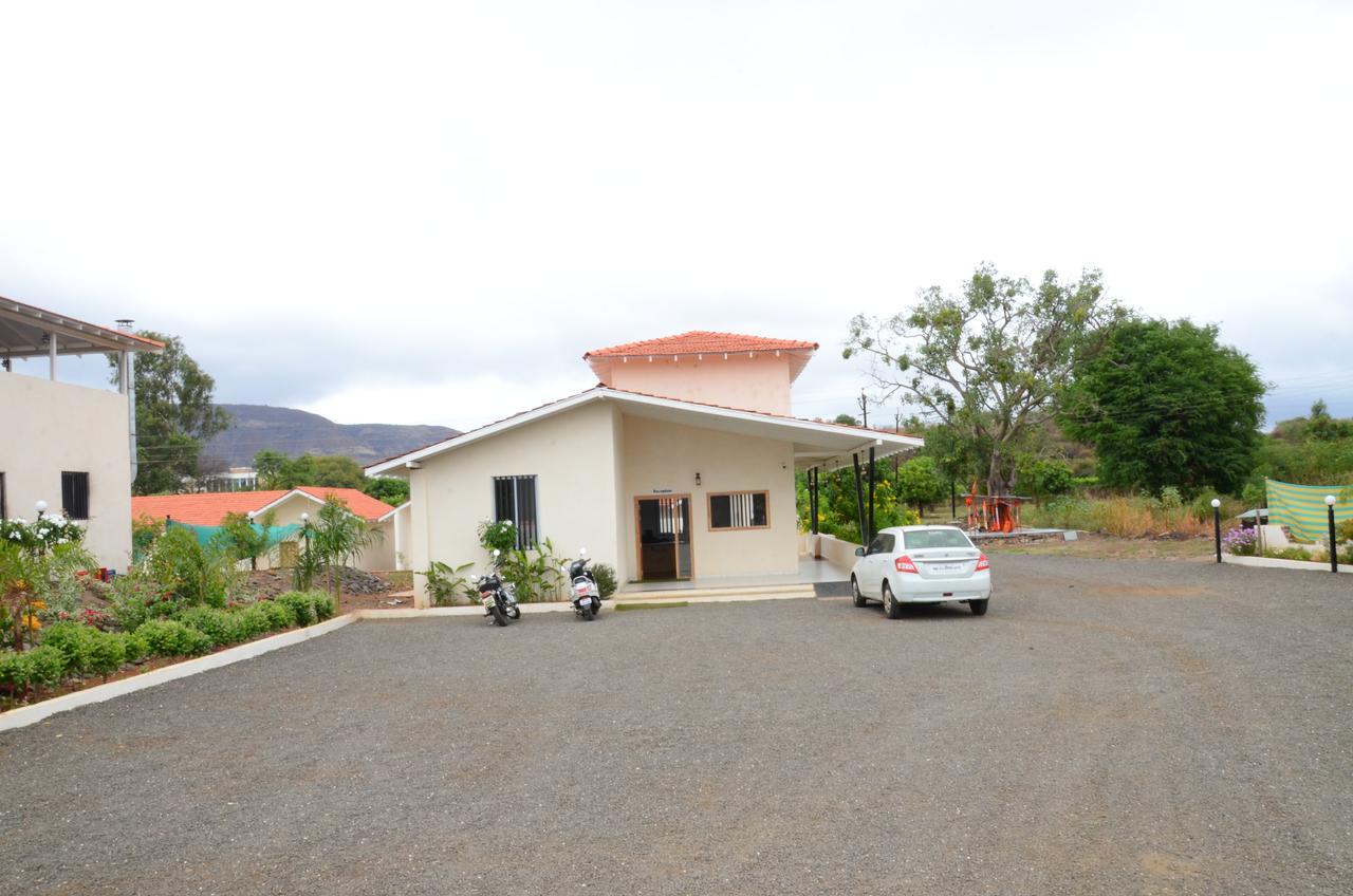 Mango Leaf Resort Mahiravani Exterior photo